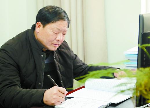长沙美的空调修理电话_长沙开利空调维修电话_长沙奥克斯空调售后电话